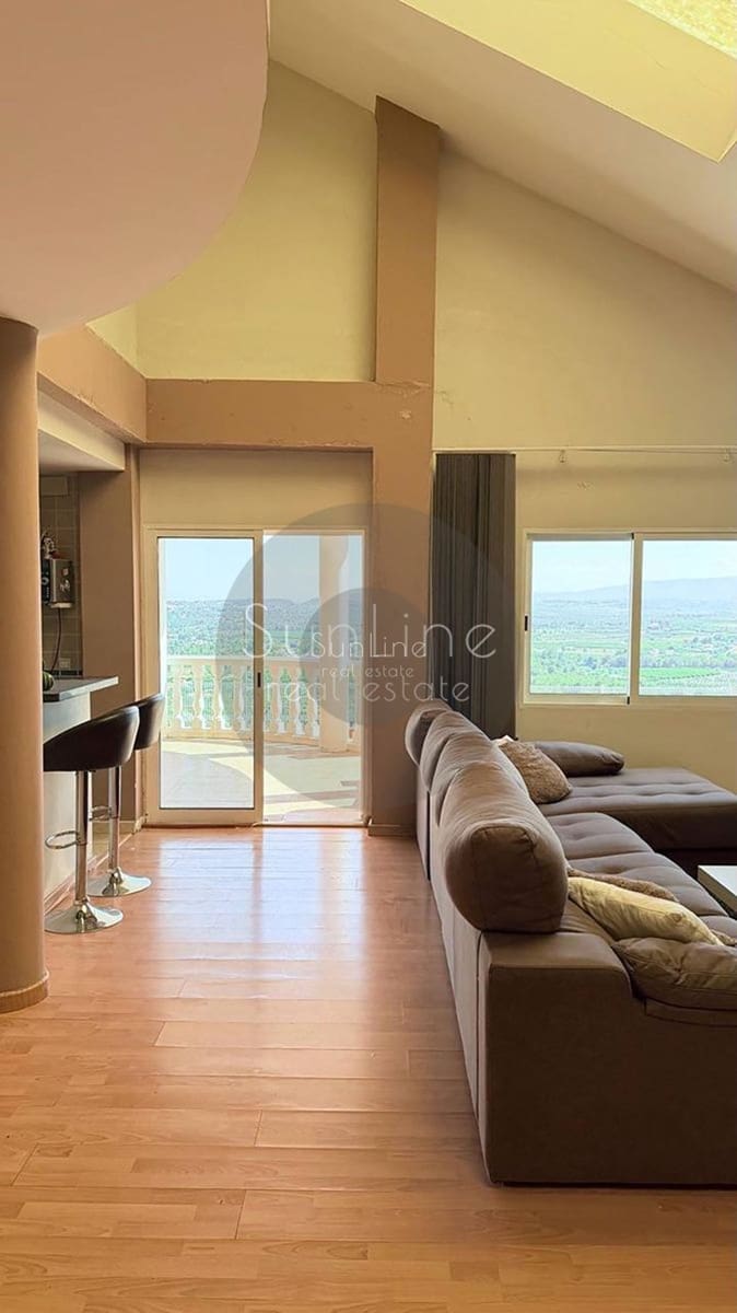 3 soverom Villa til salgs i Torrent med svømmebasseng garasje - € 380 000 (Ref: 10175339)