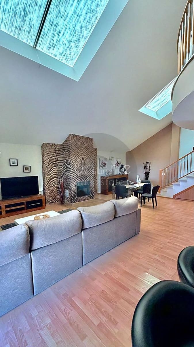 3 soverom Villa til salgs i Torrent med svømmebasseng garasje - € 380 000 (Ref: 10175339)