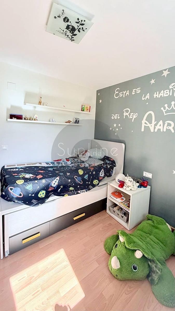 3 soverom Villa til salgs i Torrent med svømmebasseng garasje - € 380 000 (Ref: 10175339)