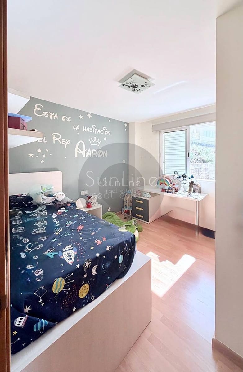3 soverom Villa til salgs i Torrent med svømmebasseng garasje - € 380 000 (Ref: 10175339)