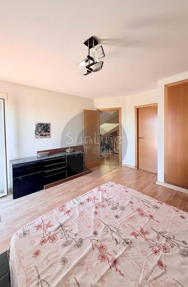 3 soverom Villa til salgs i Torrent med svømmebasseng garasje - € 380 000 (Ref: 10175339)