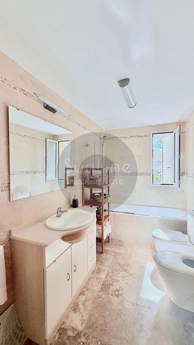 3 soverom Villa til salgs i Torrent med svømmebasseng garasje - € 380 000 (Ref: 10175339)