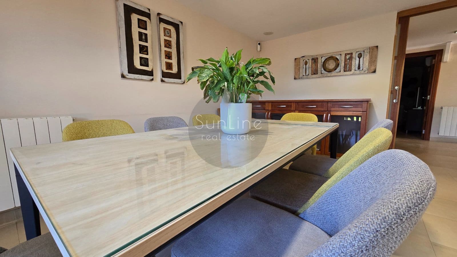 7 soverom Villa til salgs i Torrent med svømmebasseng garasje - € 1 200 000 (Ref: 10175340)