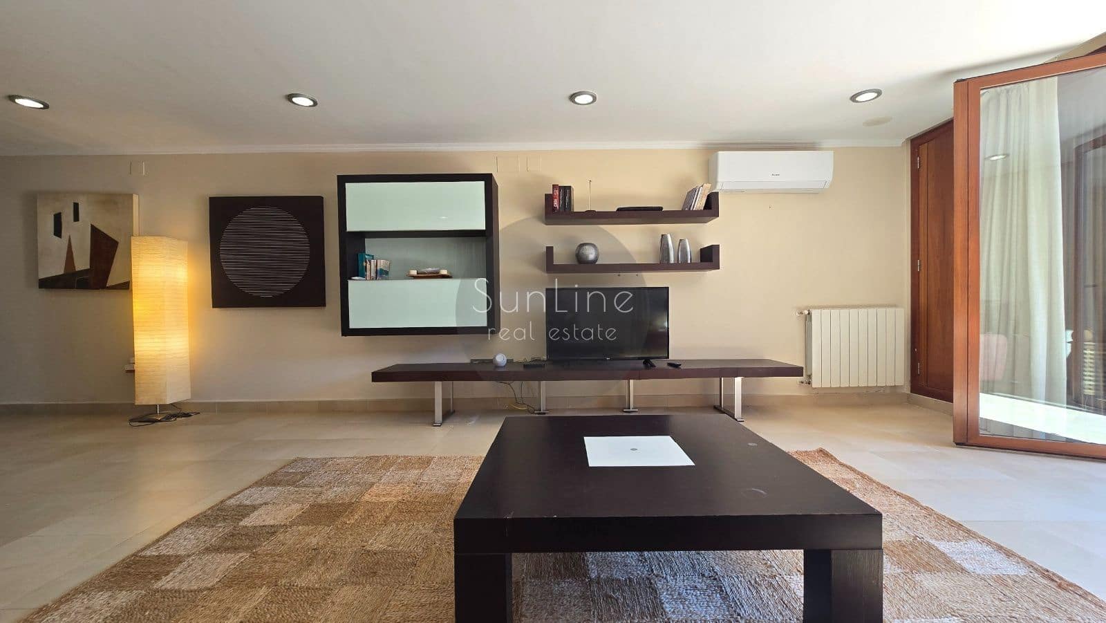 7 soverom Villa til salgs i Torrent med svømmebasseng garasje - € 1 200 000 (Ref: 10175340)