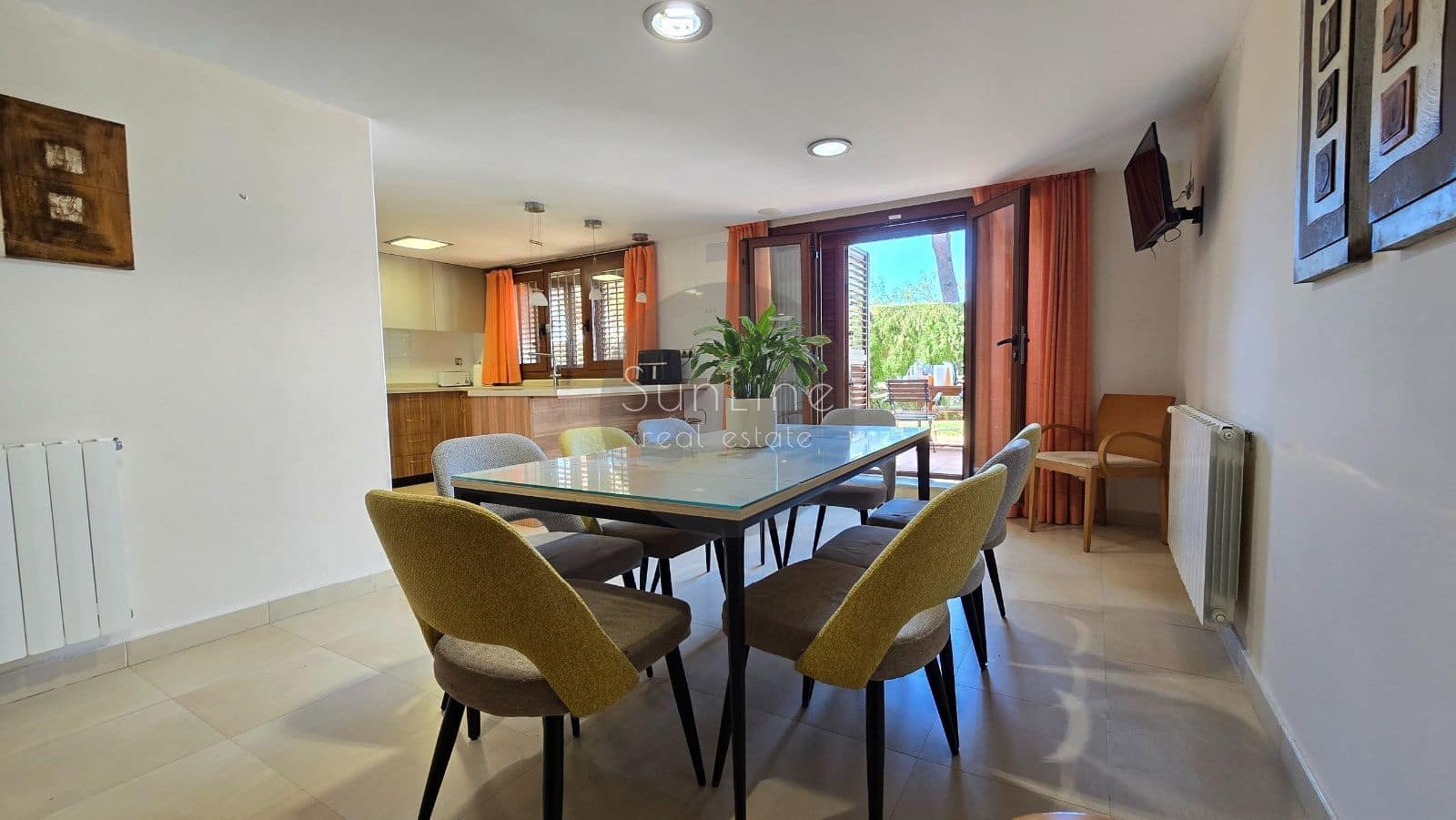 7 soverom Villa til salgs i Torrent med svømmebasseng garasje - € 1 200 000 (Ref: 10175340)