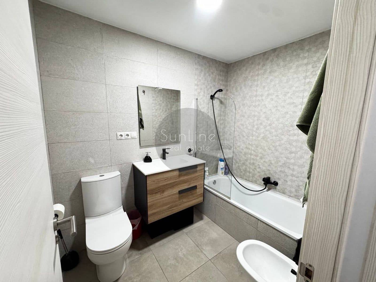 Piso de 3 habitaciones en València ciudad en venta - 440.000 € (Ref: 10175343)