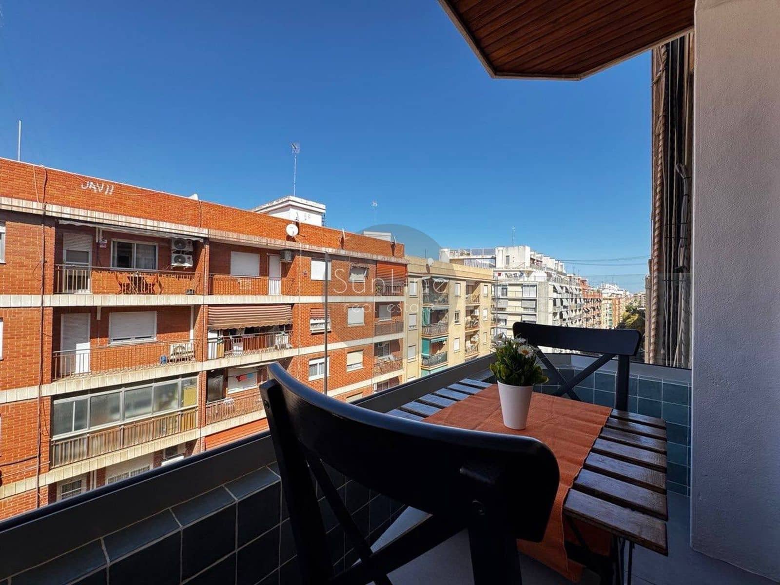 Piso de 3 habitaciones en València ciudad en venta - 440.000 € (Ref: 10175343)