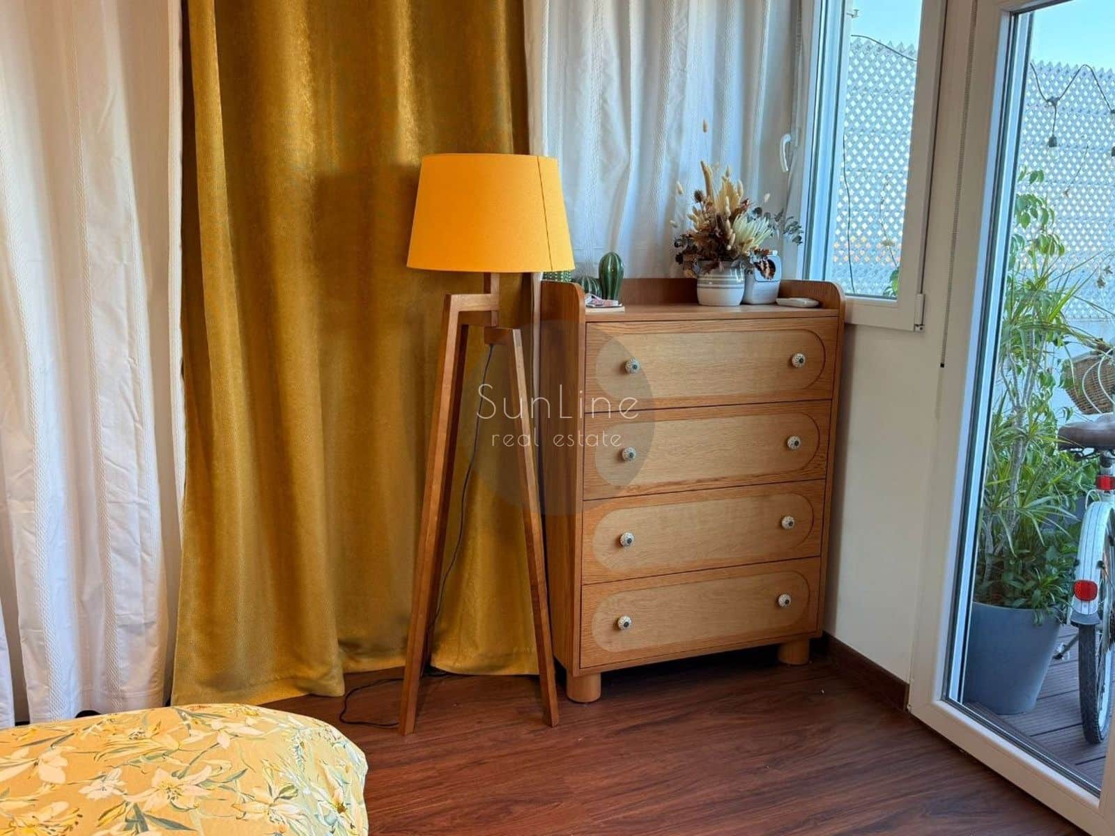 2 Zimmer Wohnung zu verkaufen in Valencia Stadt mit Pool Garage - 290.000 € (Ref: 10175345)