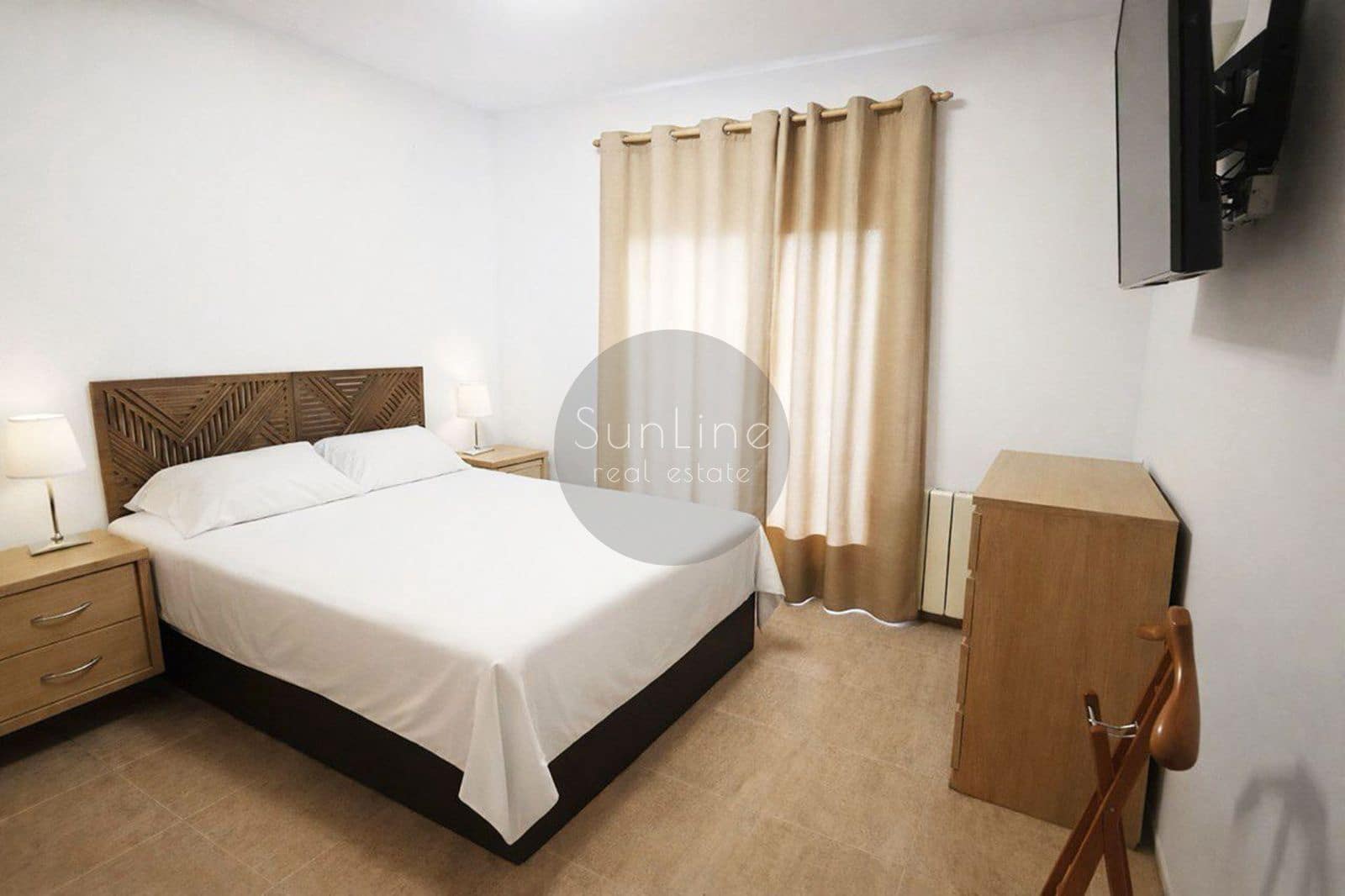 4 soveværelse Villa til salg i Valencia by med swimmingpool garage - € 615.000 (Ref: 10175347)