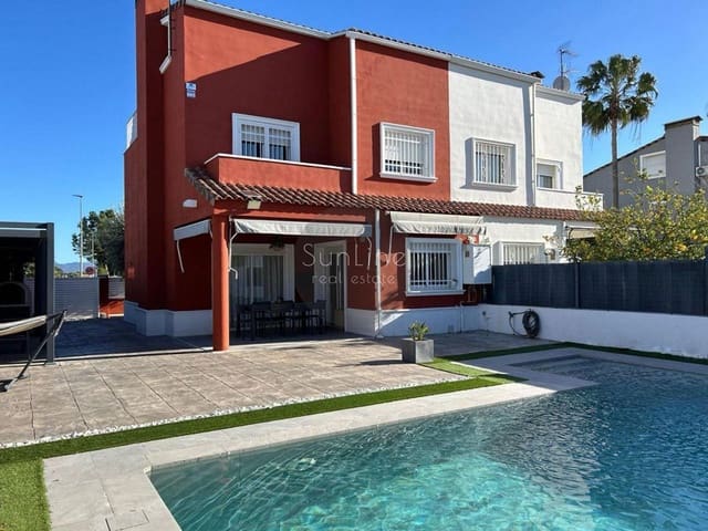 4 soveværelse Villa til salg i Valencia by med swimmingpool garage - € 615.000 (Ref: 10175347)