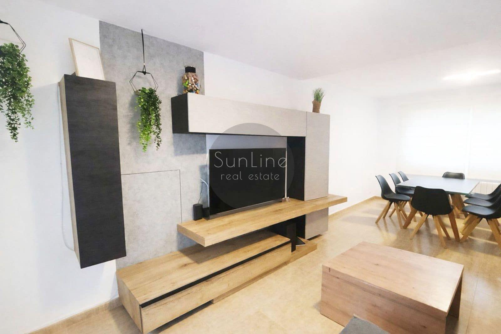 4 soveværelse Villa til salg i Valencia by med swimmingpool garage - € 615.000 (Ref: 10175347)