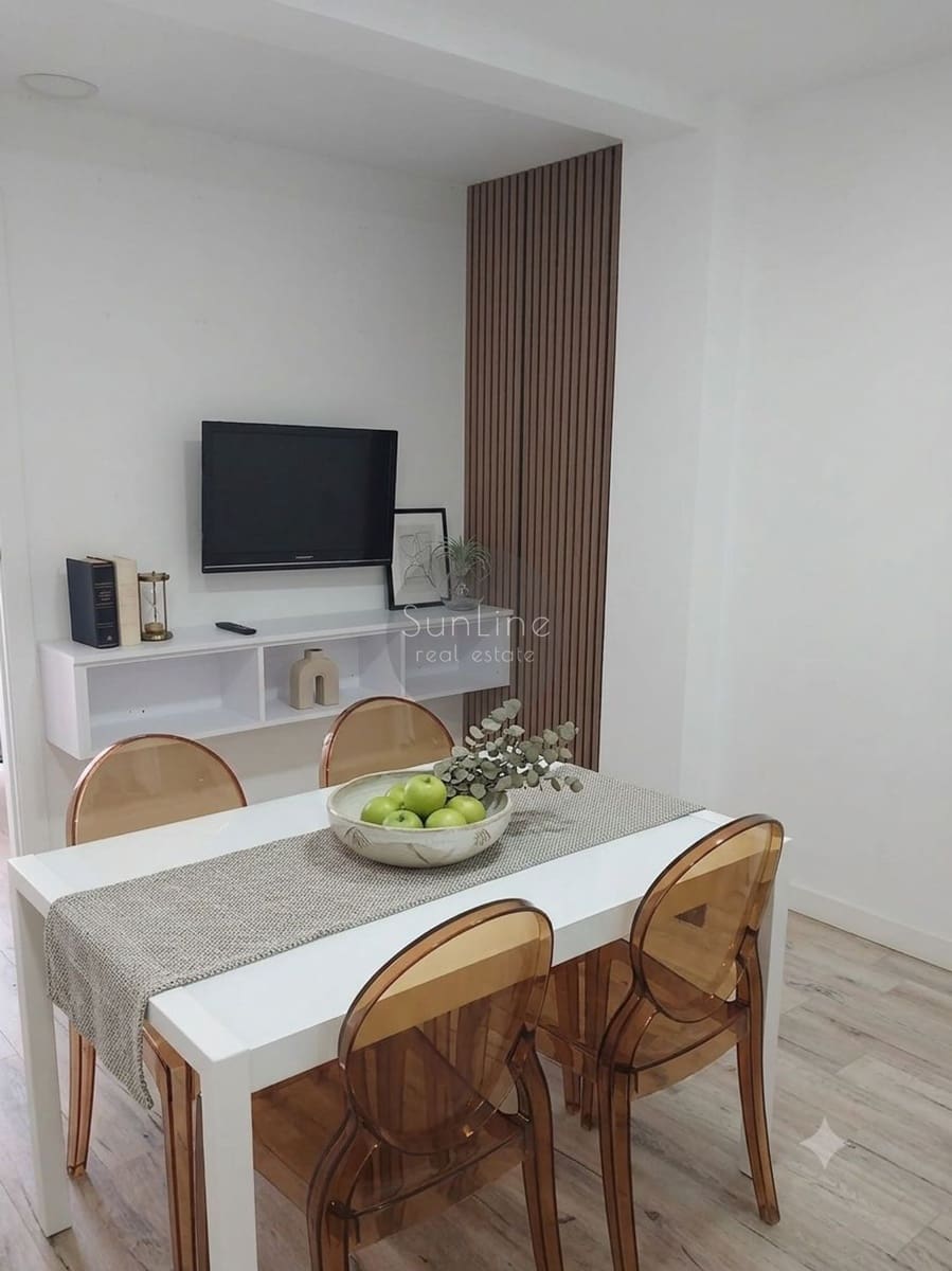 4 makuuhuone Asunto vuokrattavana paikassa Valencia kaupunki - 2 250 € (Ref: 10179545)