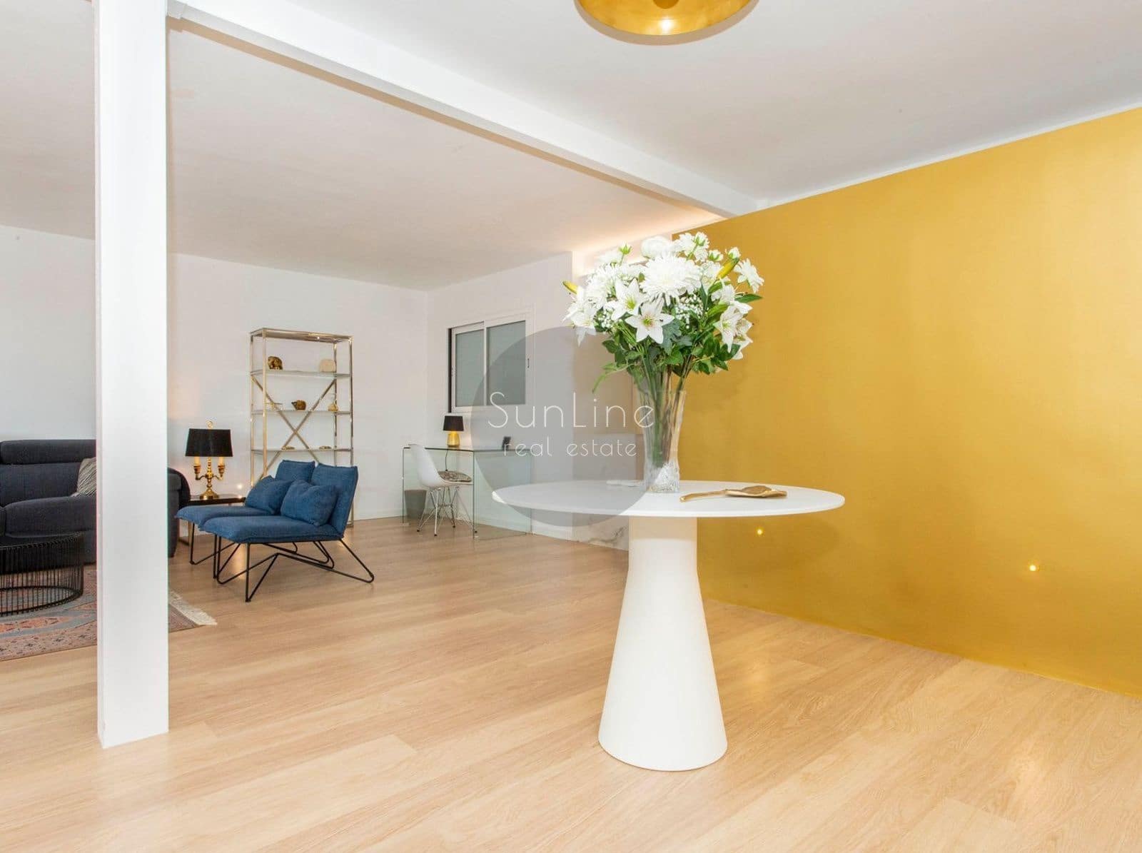 Piso de 3 habitaciones en València ciudad en alquiler con garaje - 2.700 € (Ref: 10179665)