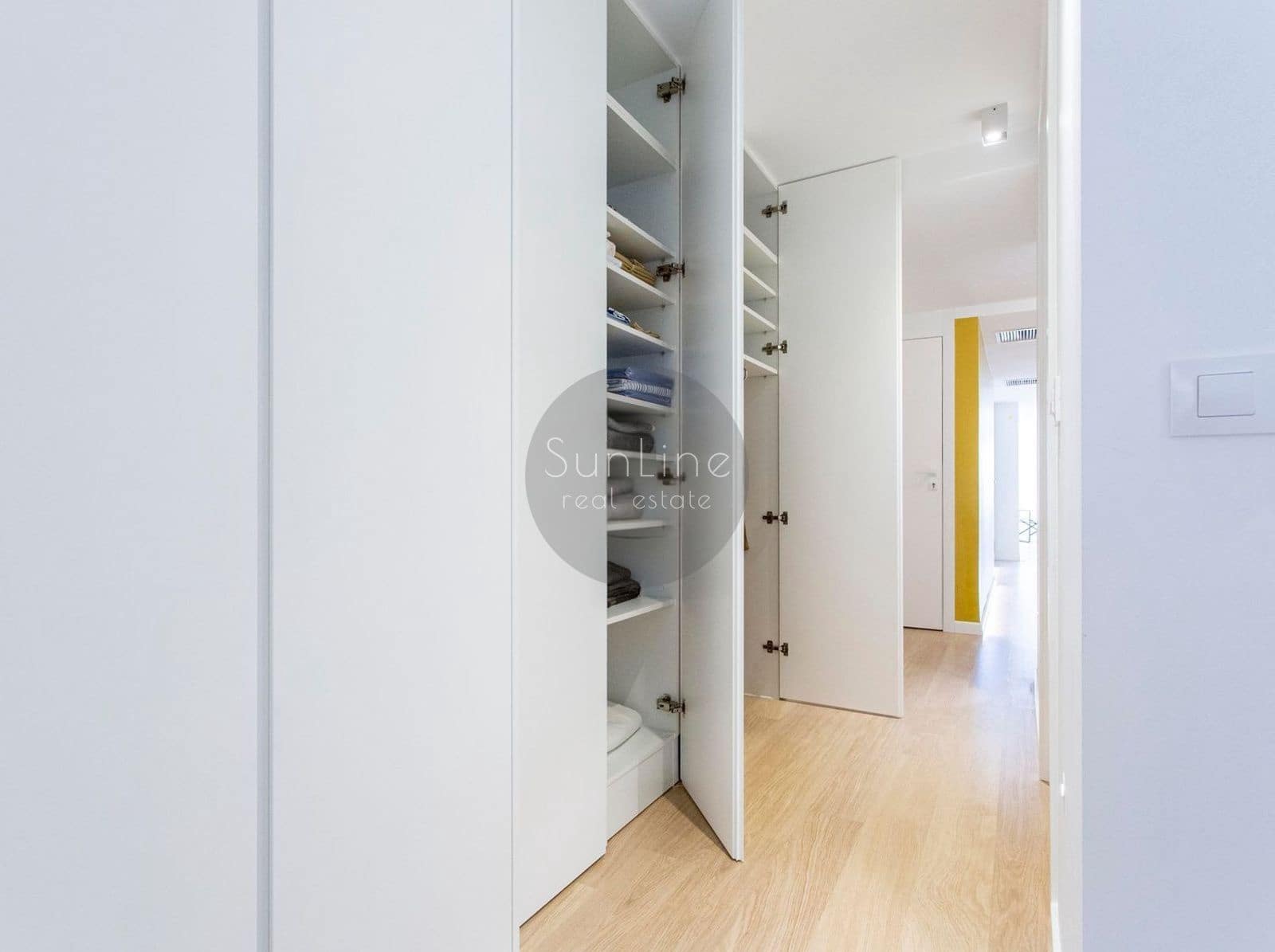 Piso de 3 habitaciones en València ciudad en alquiler con garaje - 2.700 € (Ref: 10179665)