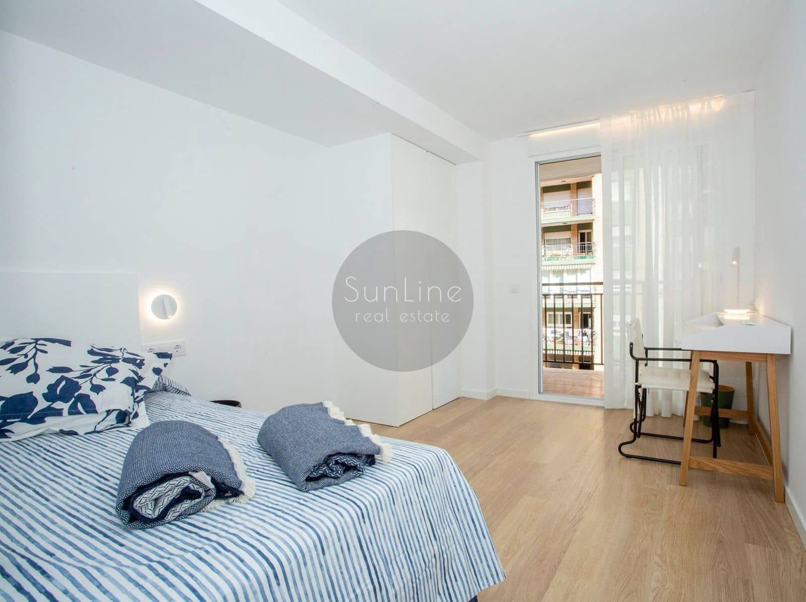 Piso de 3 habitaciones en València ciudad en alquiler con garaje - 2.700 € (Ref: 10179665)