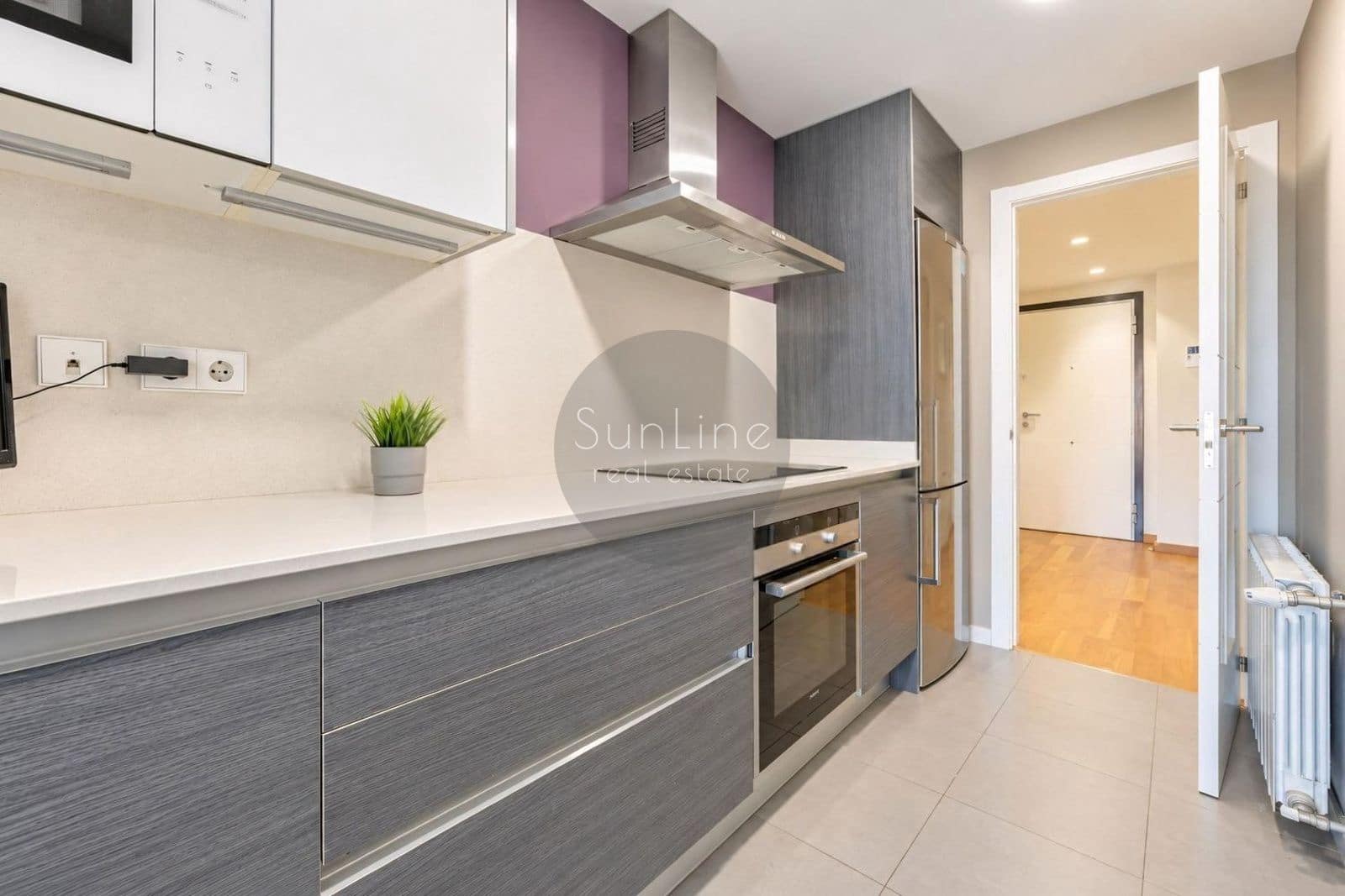 2 quarto Apartamento para arrendar em Valencia cidade com piscina garagem - 1 950 € (Ref: 10181725)