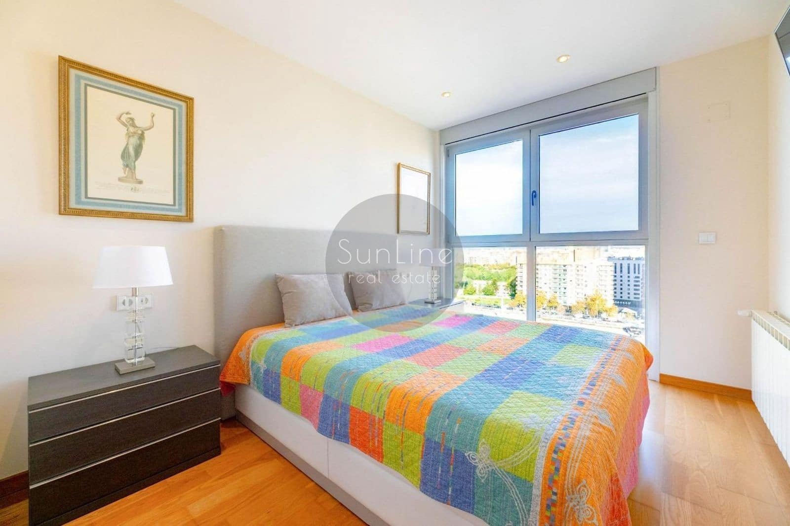 2 quarto Apartamento para arrendar em Valencia cidade com piscina garagem - 1 950 € (Ref: 10181725)