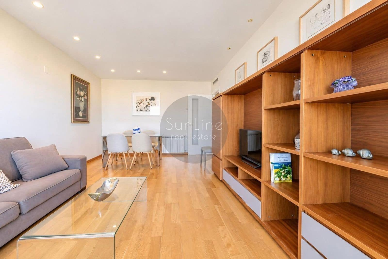 2 quarto Apartamento para arrendar em Valencia cidade com piscina garagem - 1 950 € (Ref: 10181725)