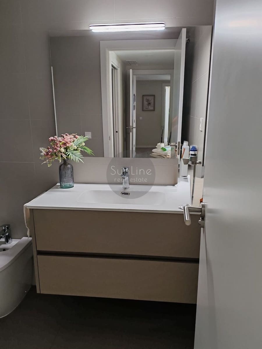 3 Zimmer Wohnung zu vermieten in Valencia Stadt mit Pool Garage - 2.100 € (Ref: 10182346)