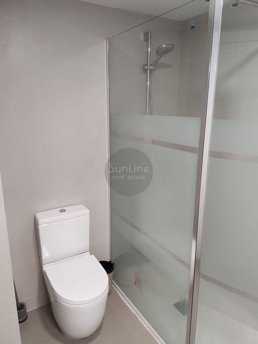 3 Zimmer Wohnung zu vermieten in Valencia Stadt mit Pool Garage - 2.100 € (Ref: 10182346)