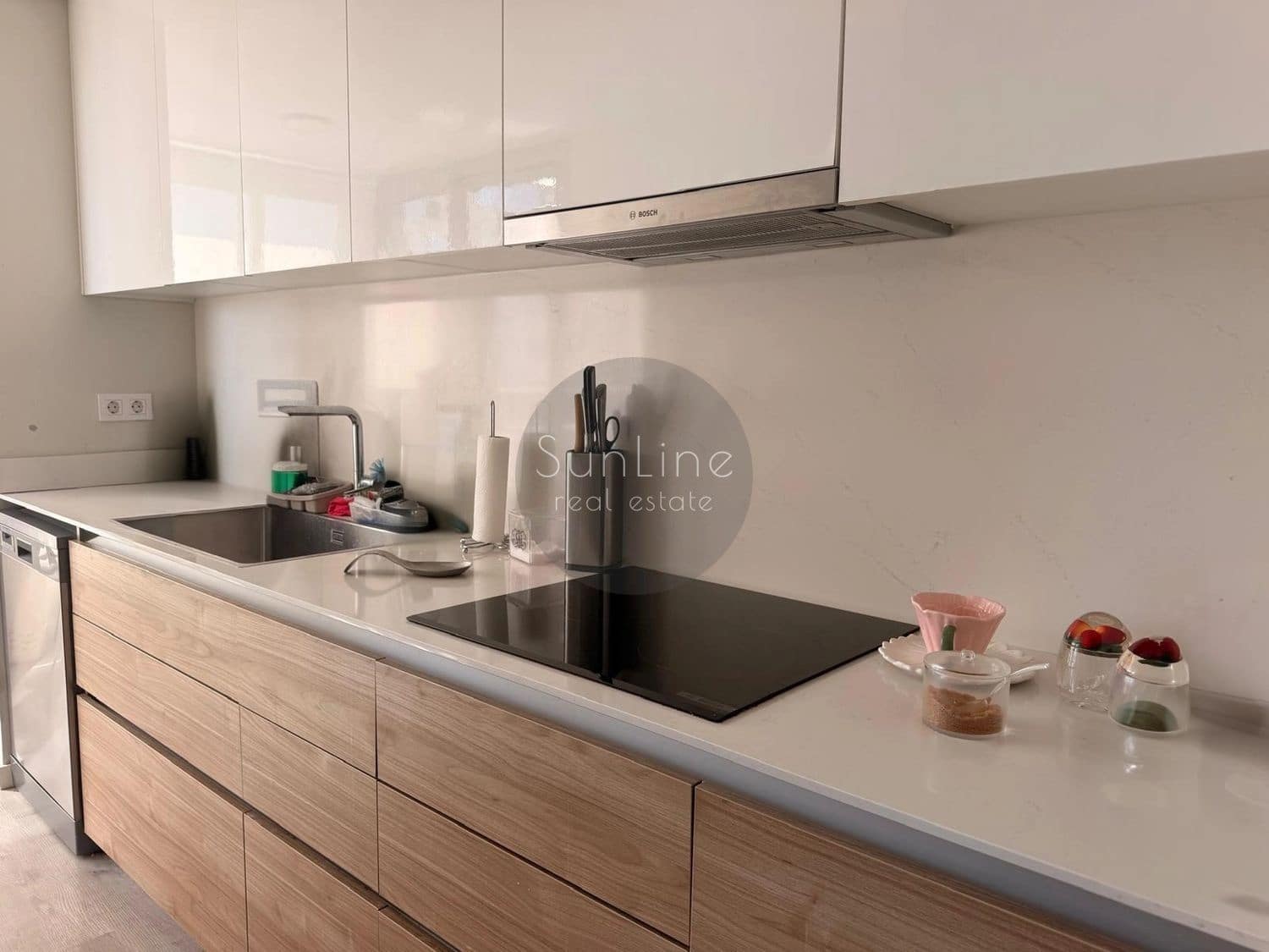 3 Zimmer Wohnung zu vermieten in Valencia Stadt mit Pool Garage - 2.100 € (Ref: 10182346)