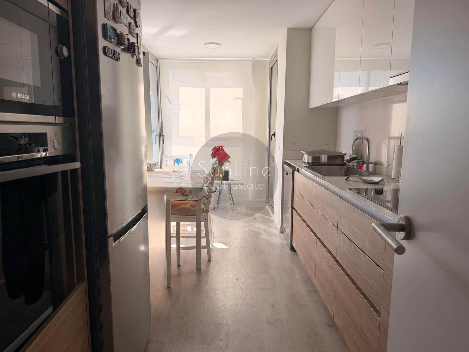 3 Zimmer Wohnung zu vermieten in Valencia Stadt mit Pool Garage - 2.100 € (Ref: 10182346)