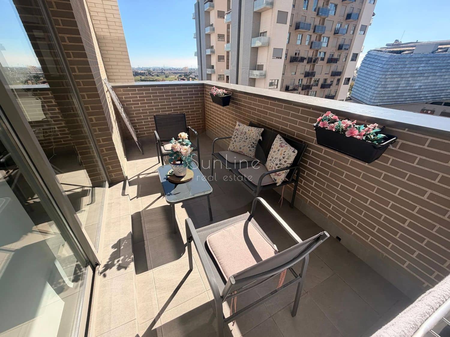 3 Zimmer Wohnung zu vermieten in Valencia Stadt mit Pool Garage - 2.100 € (Ref: 10182346)