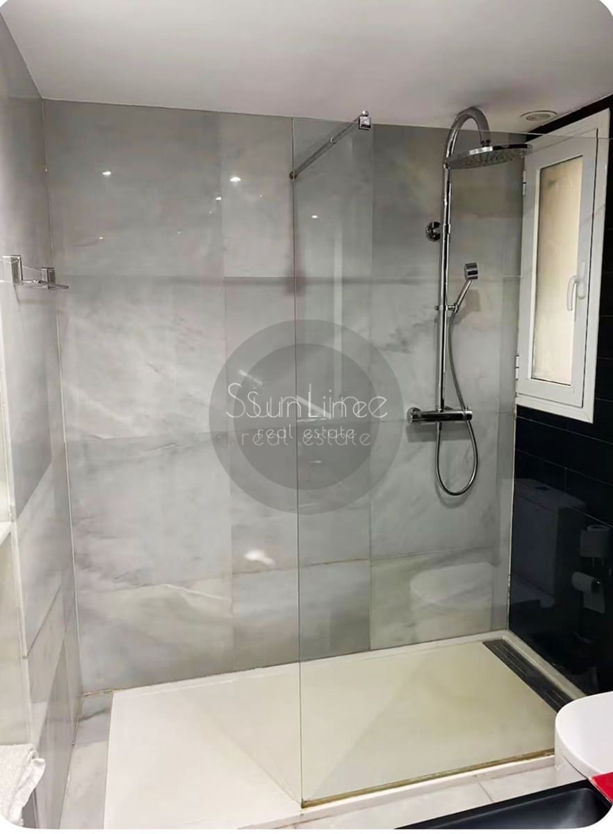 2 soverom Leilighet til leie i Valencia by med garasje - € 1 650 (Ref: 10183721)