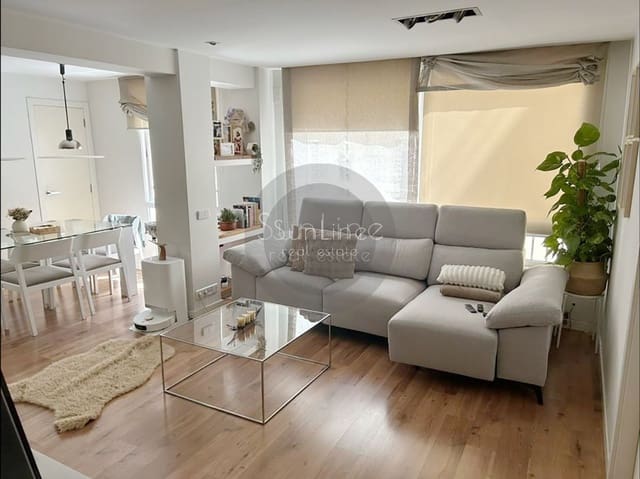 2 soverom Leilighet til leie i Valencia by med garasje - € 1 650 (Ref: 10183721)