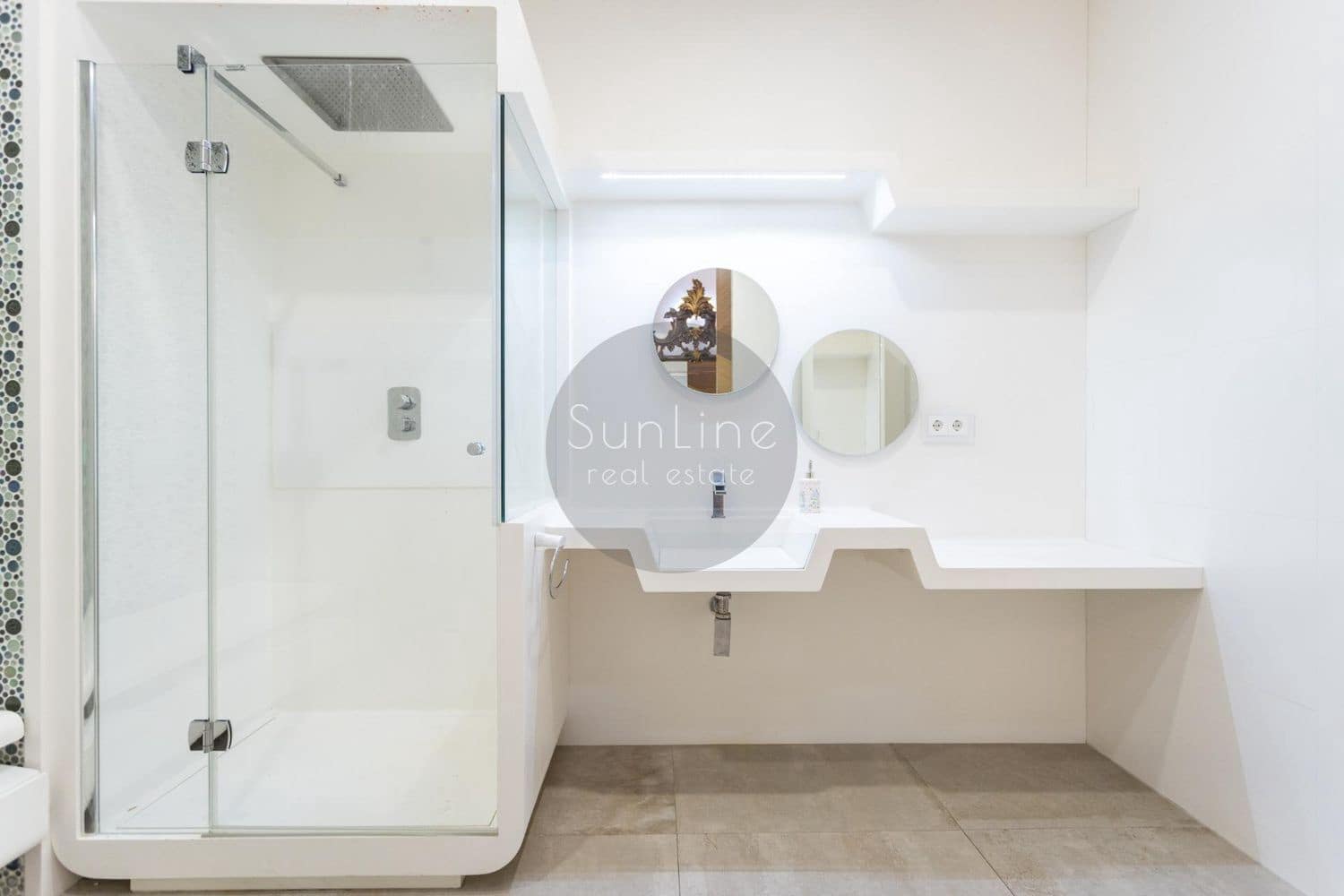 4 Zimmer Wohnung zu vermieten in Valencia Stadt mit Garage - 4.900 € (Ref: 10183914)