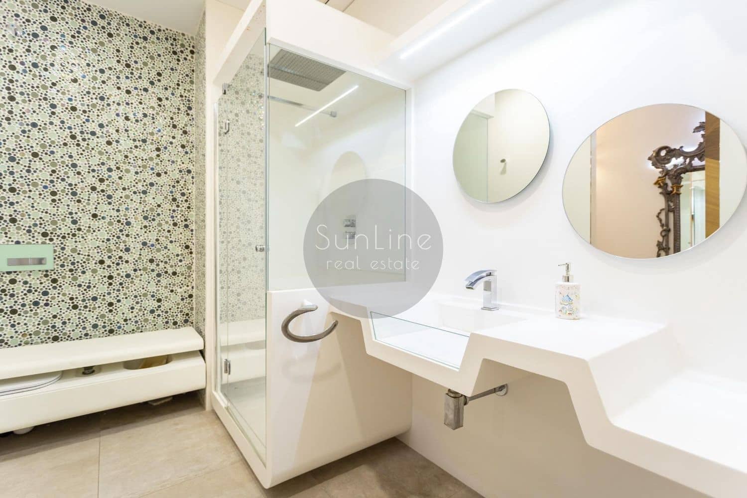 4 Zimmer Wohnung zu vermieten in Valencia Stadt mit Garage - 4.900 € (Ref: 10183914)