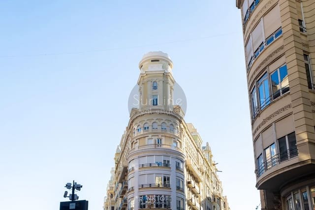 4 Zimmer Wohnung zu vermieten in Ciutat Vella, València Stadt mit Garage - 4.900 € (Ref: 10183914)