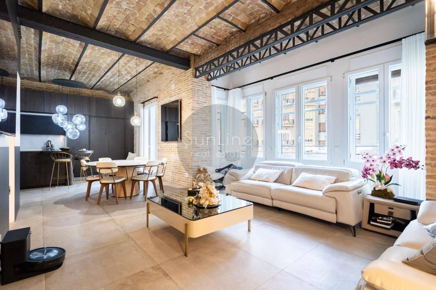 4 Zimmer Wohnung zu vermieten in Valencia Stadt mit Garage - 4.900 € (Ref: 10183914)
