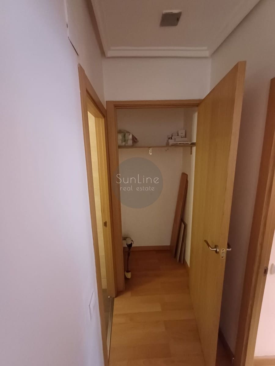 Piso de 3 habitaciones en València ciudad en venta - 295.000 € (Ref: 10186132)