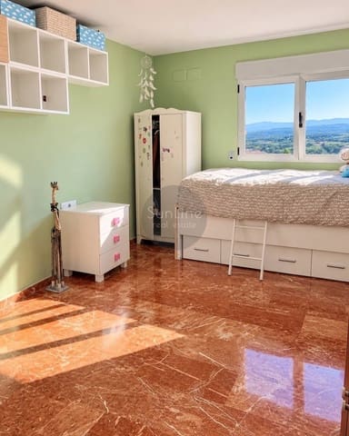 4 quarto Moradia para arrendar em Torrent com piscina garagem - 2 500 € (Ref: 10186137)