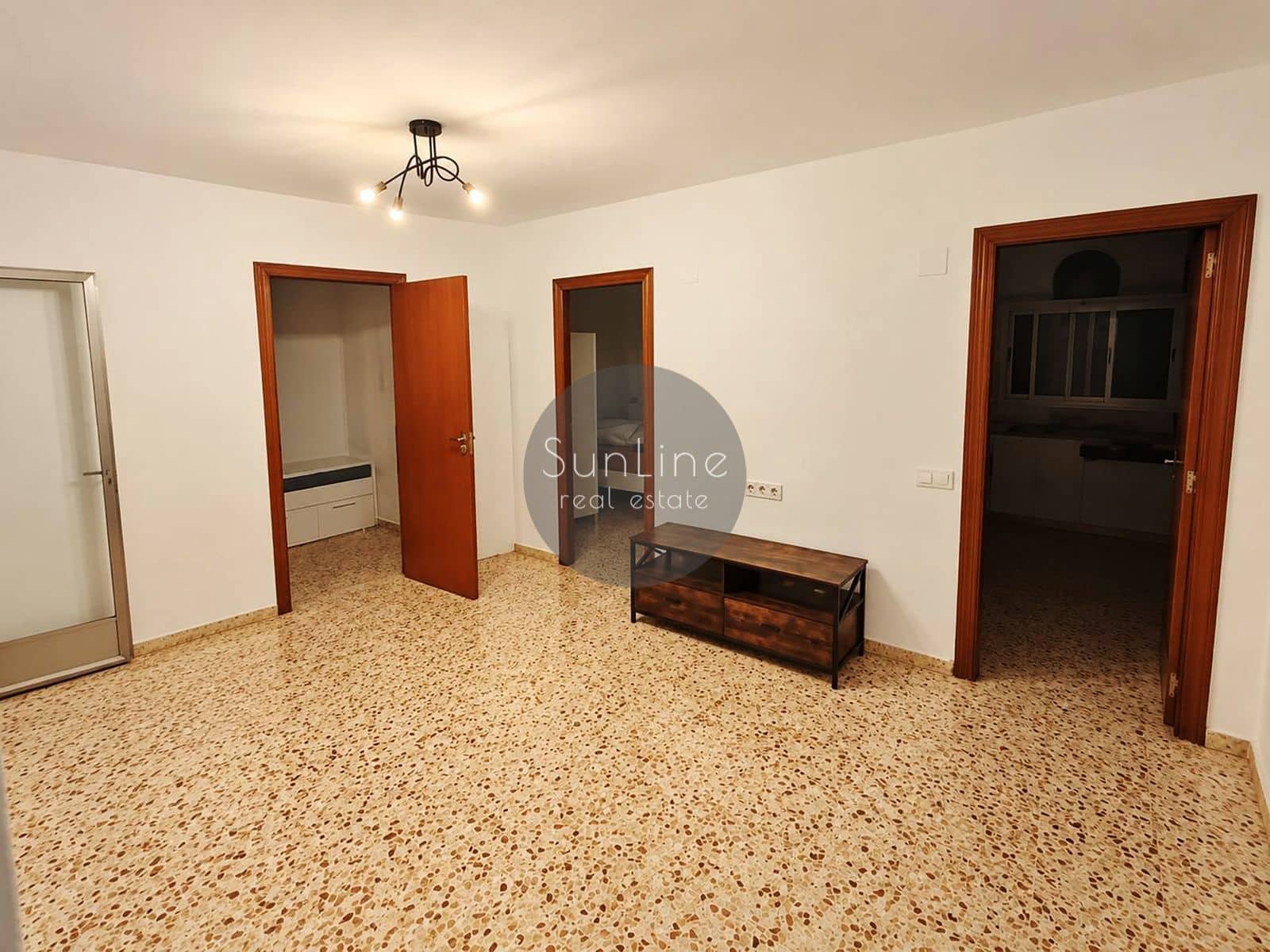 3 sypialnia Mieszkanie na sprzedaż w Miasto Walencja - 189 000 € (Ref: 10186138)