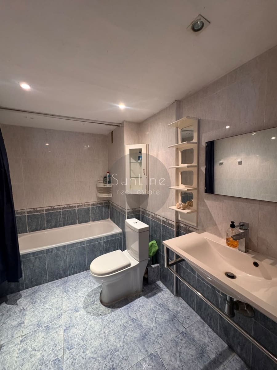 Piso de 3 habitaciones en València ciudad en venta - 255.000 € (Ref: 10186141)