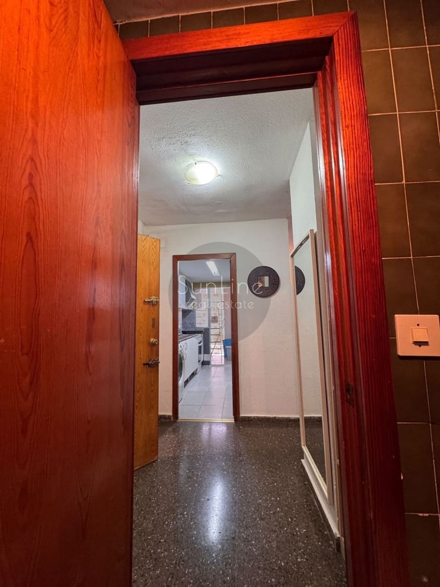 Piso de 3 habitaciones en València ciudad en venta - 255.000 € (Ref: 10186141)