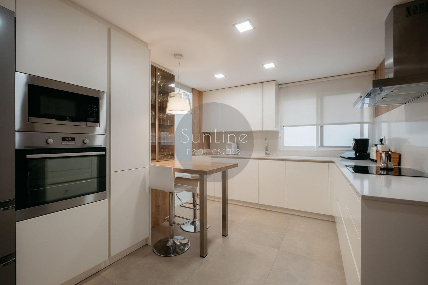 3 bedroom Flat for sale in Valencia city - € 850,000 (Ref: 10186148)