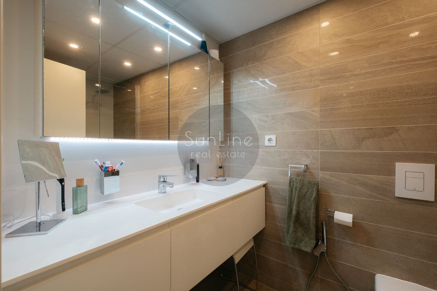 3 bedroom Flat for sale in Valencia city - € 850,000 (Ref: 10186148)