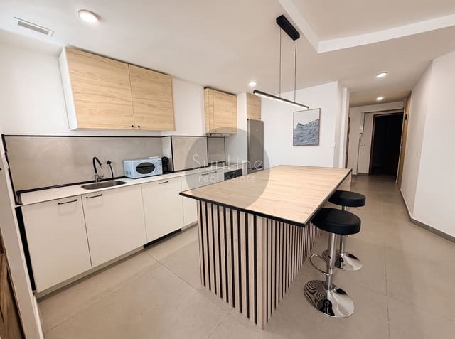 3 bedroom Flat for sale in Valencia city - € 389,000 (Ref: 10186149)