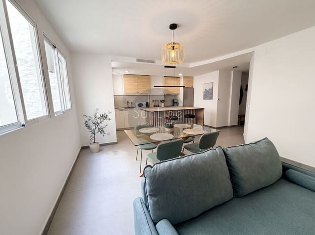 3 bedroom Flat for sale in Valencia city - € 389,000 (Ref: 10186149)
