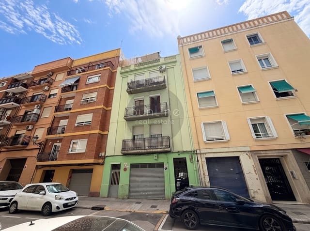 3 bedroom Flat for sale in Valencia city - € 389,000 (Ref: 10186149)
