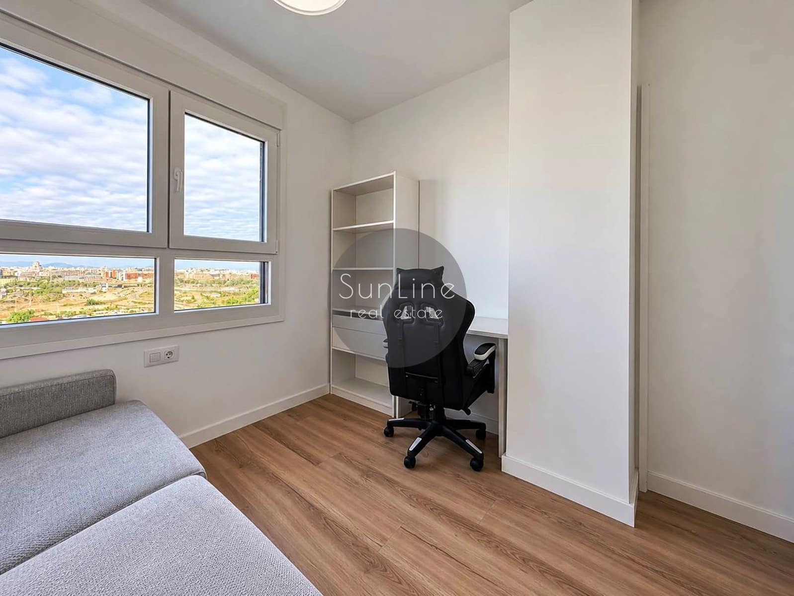 3 slaapkamer Flat te koop in Valencia stad met zwembad garage - € 550.000 (Ref: 10186153)