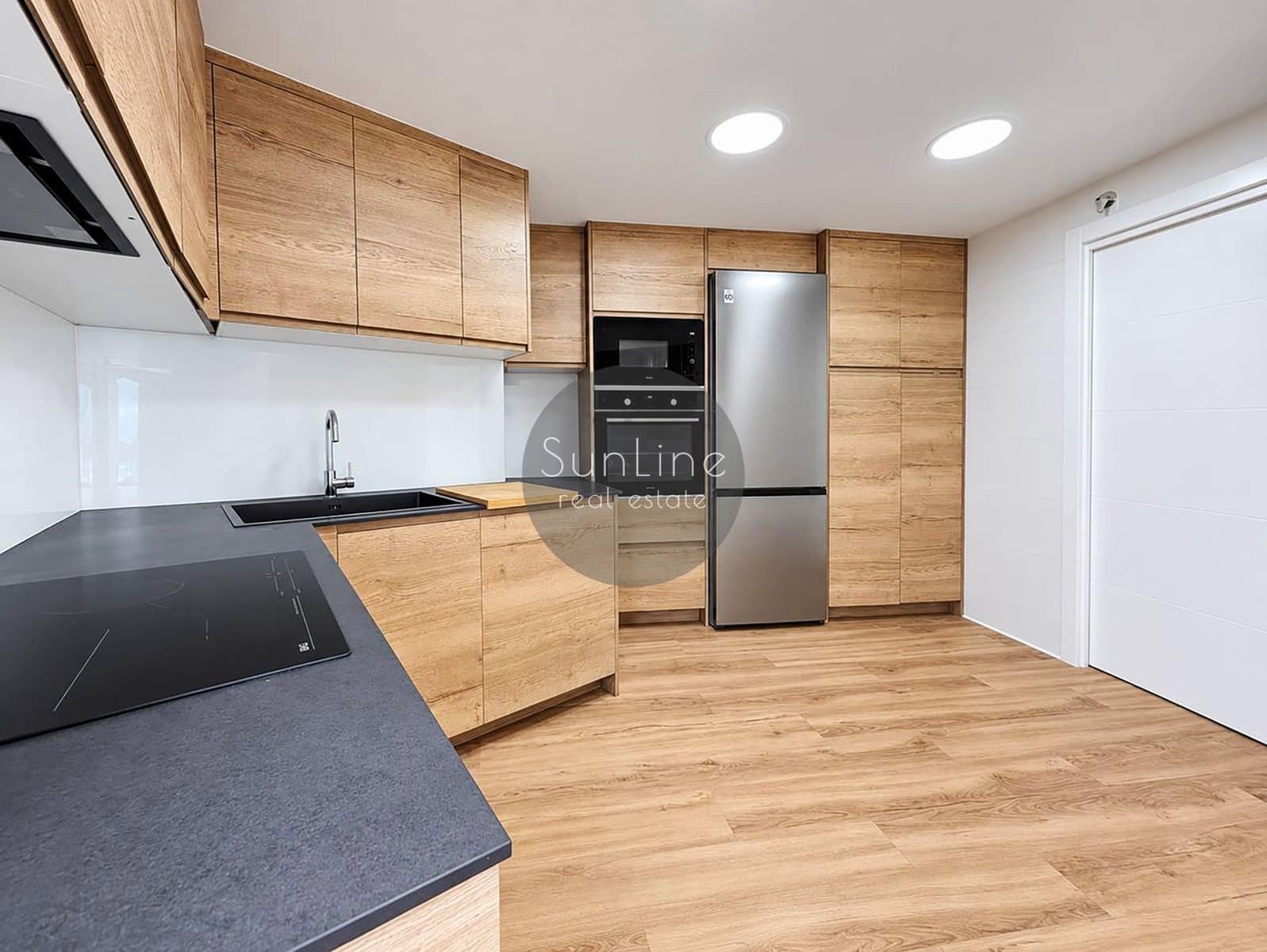 3 slaapkamer Flat te koop in Valencia stad met zwembad garage - € 550.000 (Ref: 10186153)