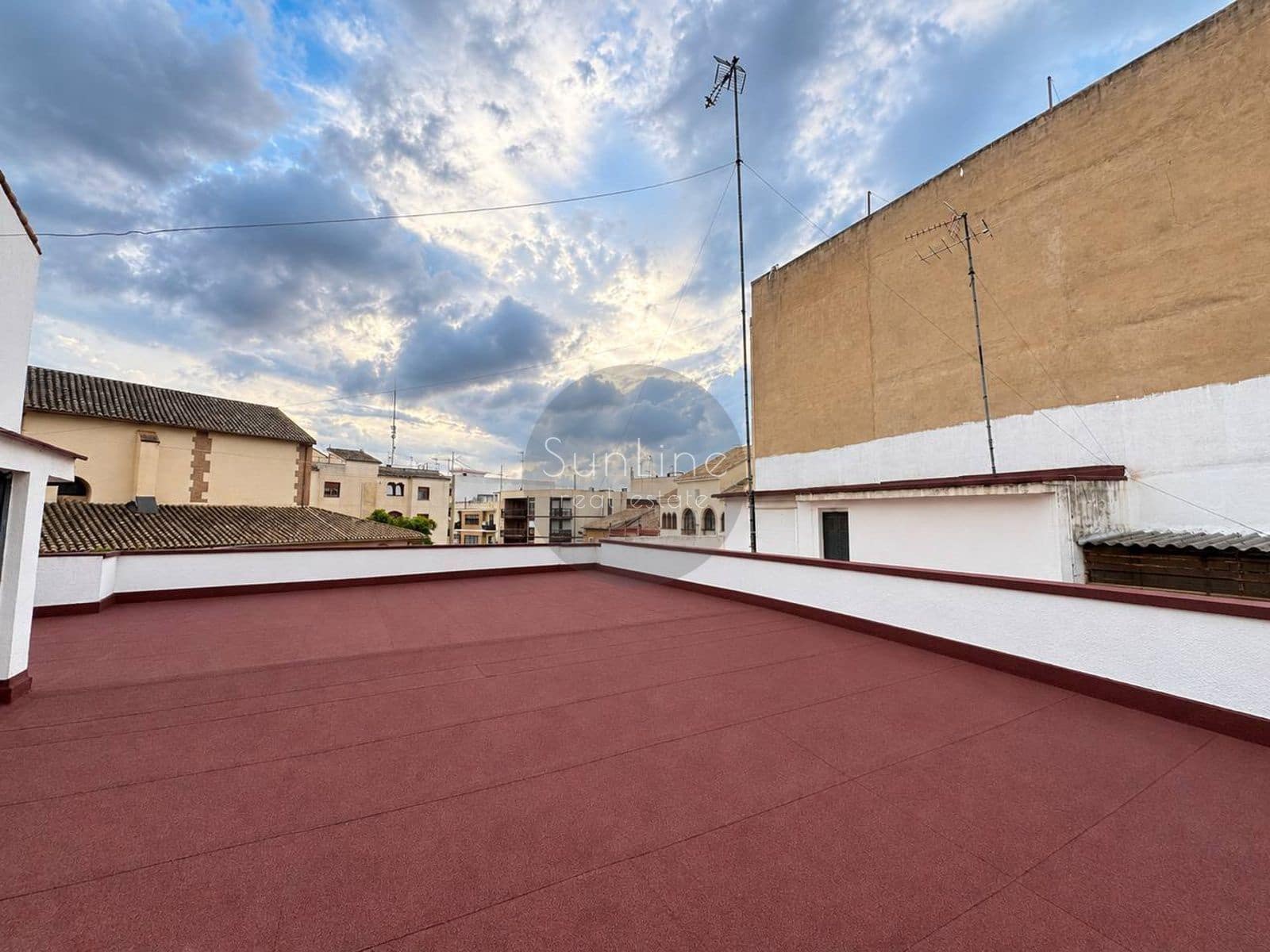 3 soverom Villa til salgs i La Pobla de Vallbona - € 990 000 (Ref: 10186154)