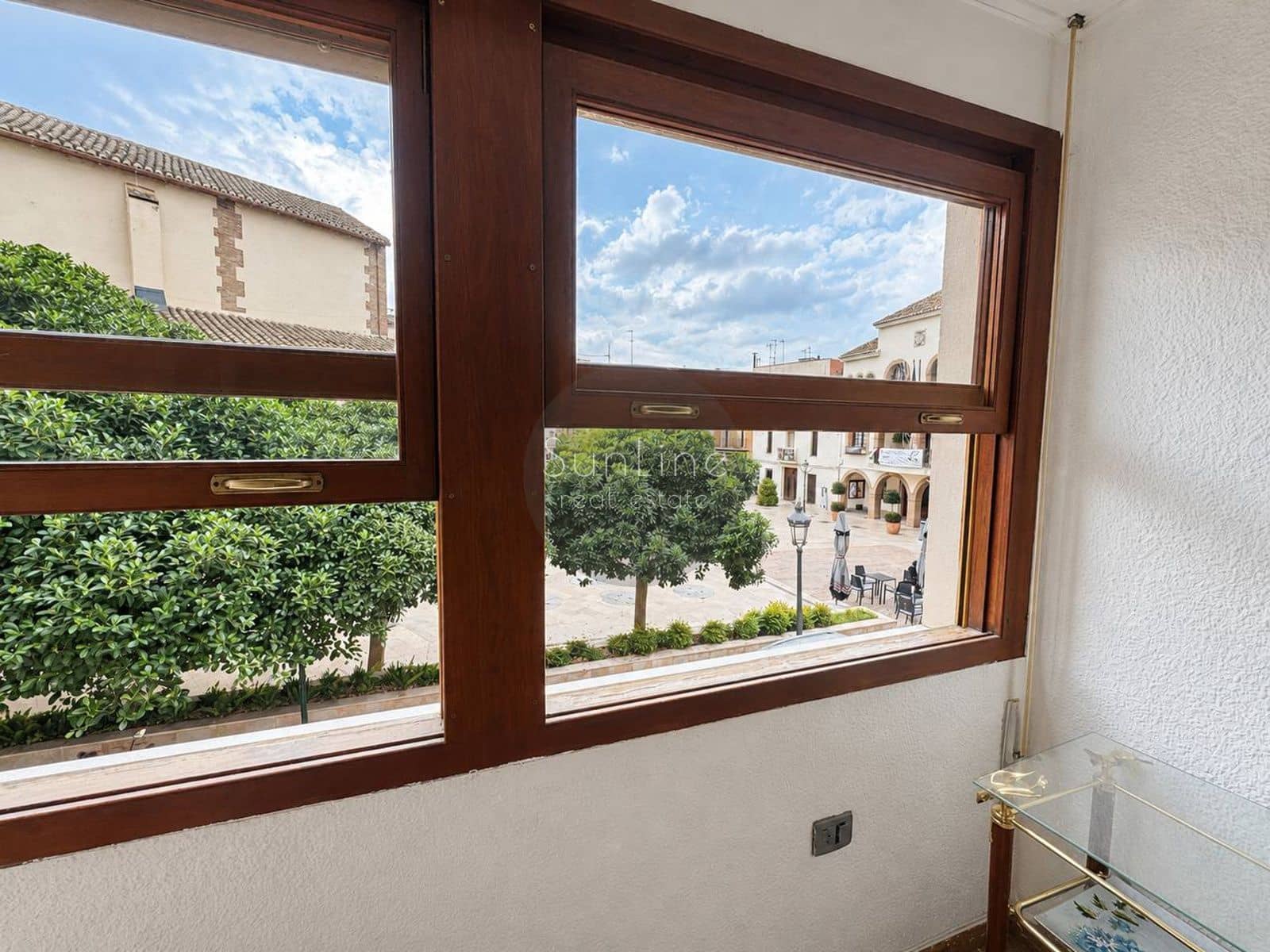 3 soverom Villa til salgs i La Pobla de Vallbona - € 990 000 (Ref: 10186154)