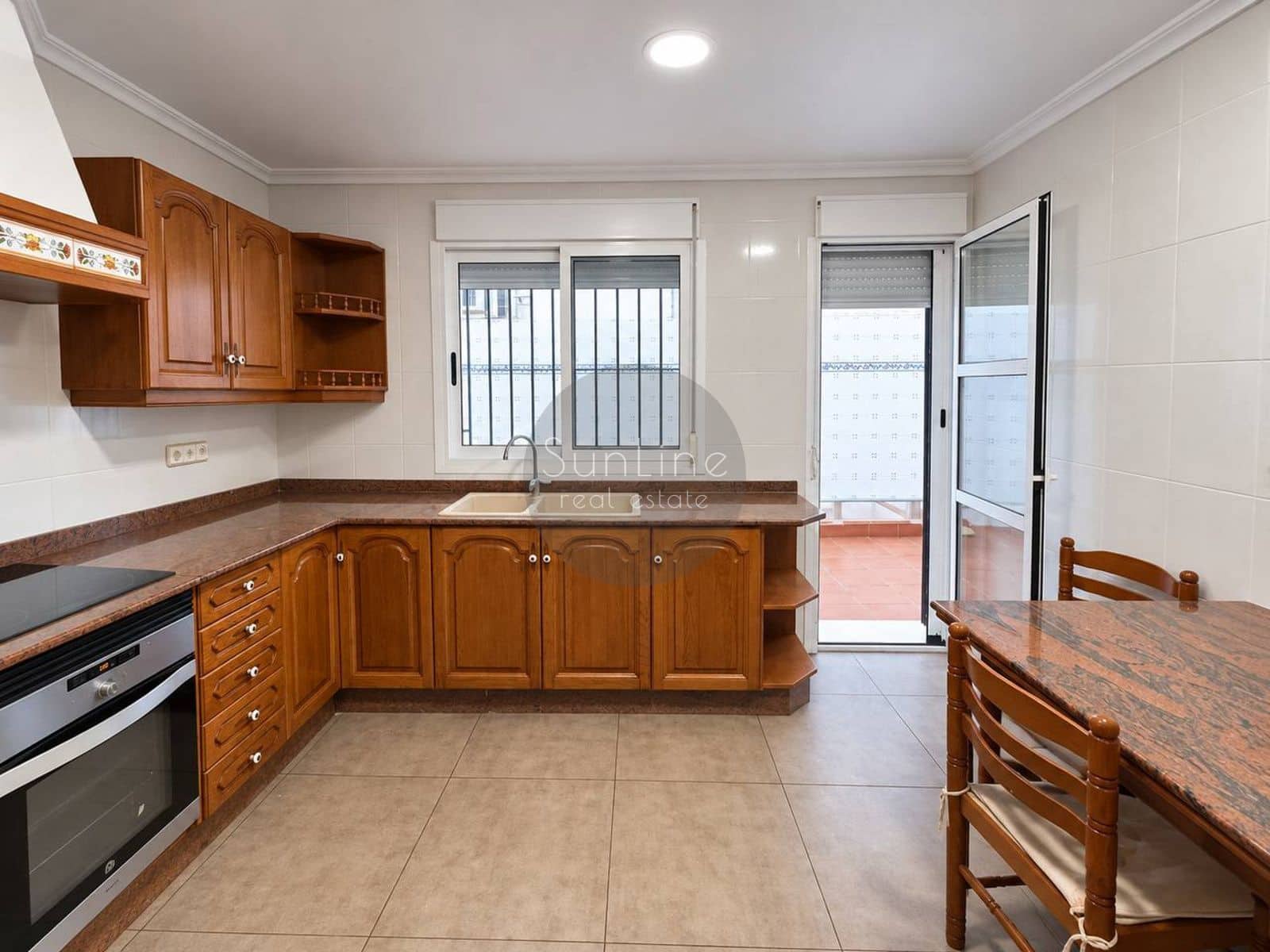 3 soverom Villa til salgs i La Pobla de Vallbona - € 990 000 (Ref: 10186154)