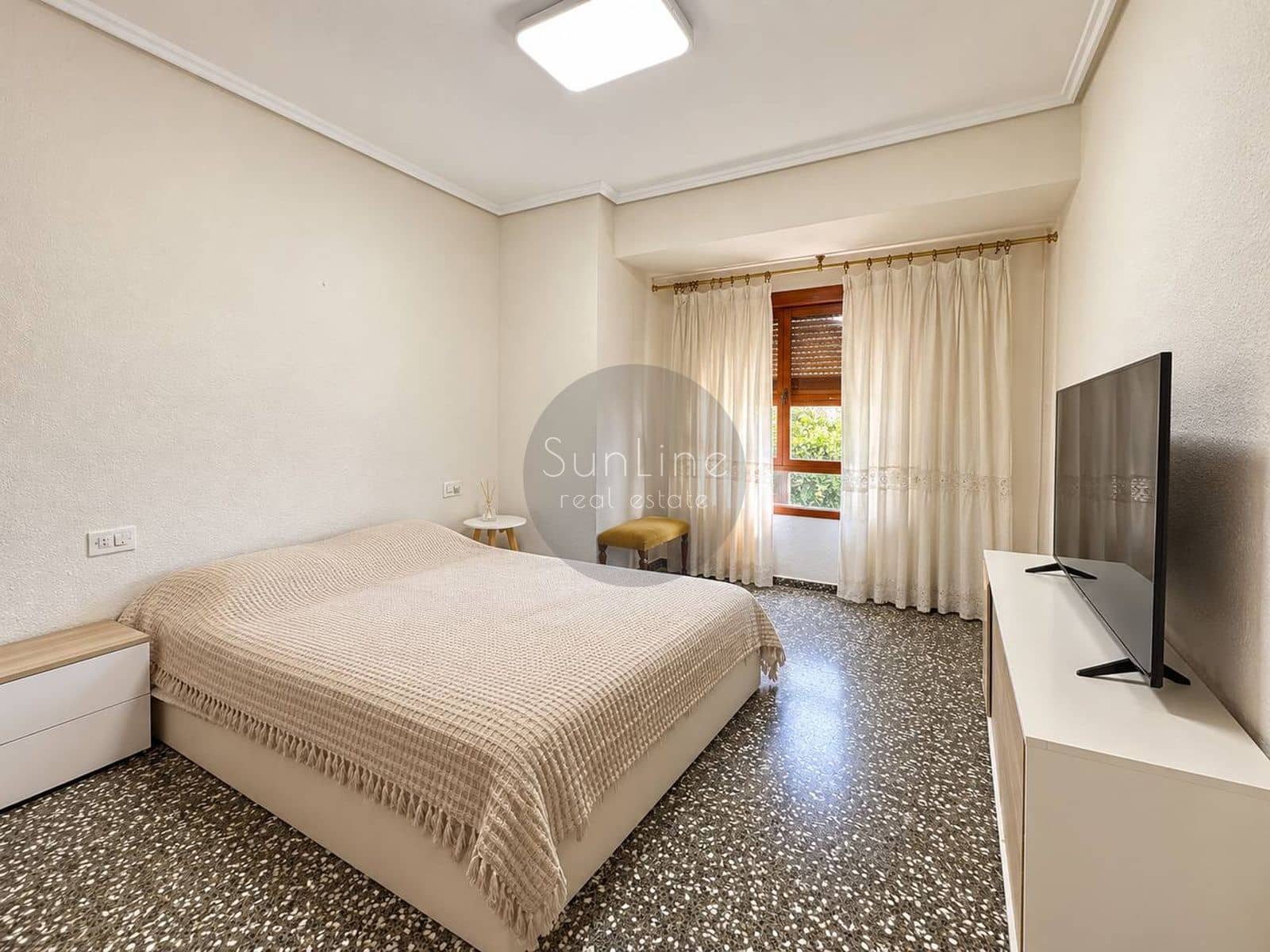 3 soverom Villa til salgs i La Pobla de Vallbona - € 990 000 (Ref: 10186154)