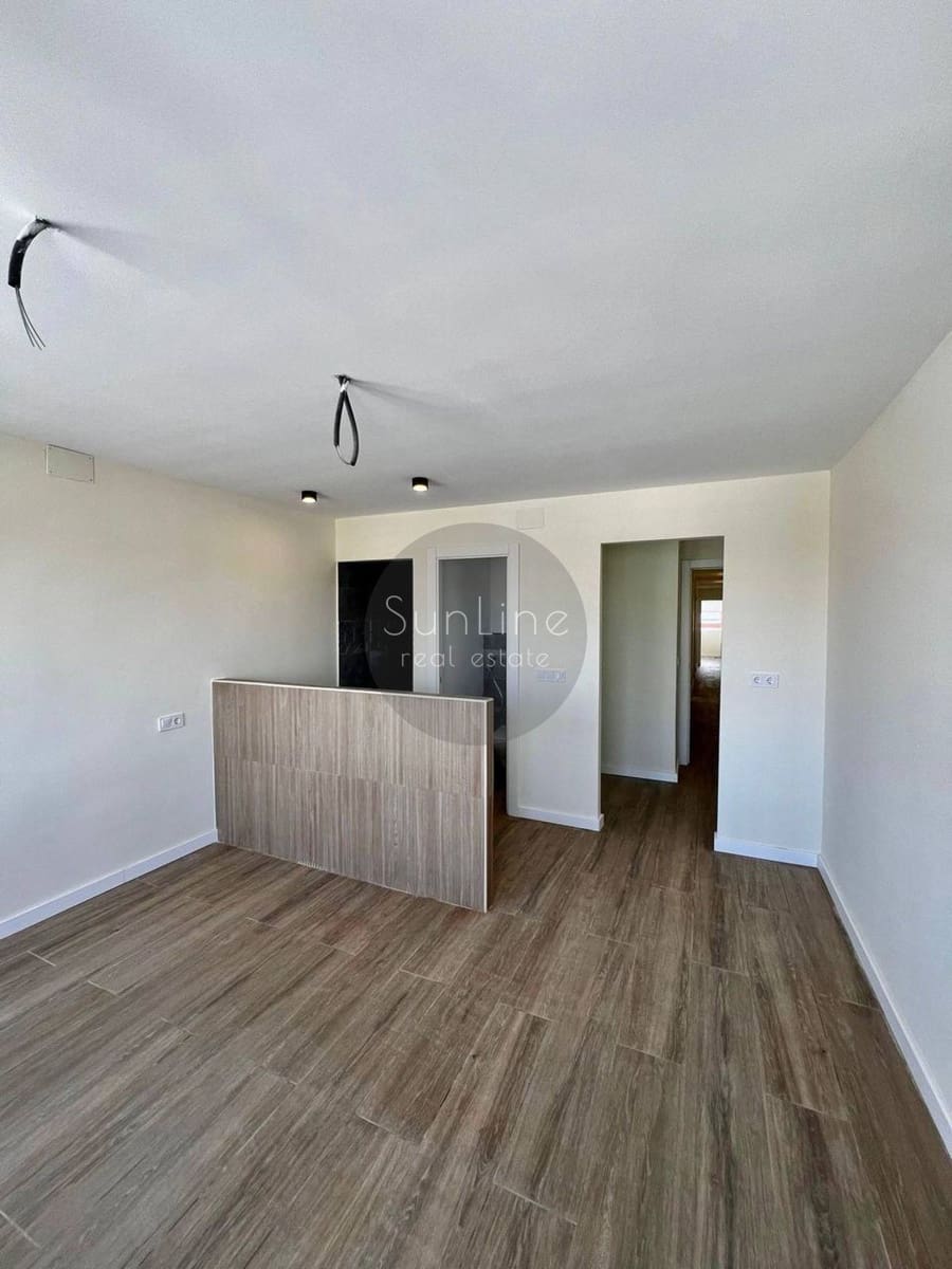 4 slaapkamer Flat te koop in Valencia stad met garage - € 405.000 (Ref: 10186159)